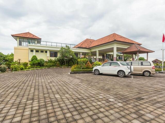 фото отеля Taman Surgawi Resort & Spa изображение №21