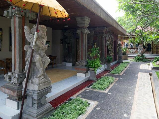 фотографии отеля Nuaja Balinese Guest House изображение №15