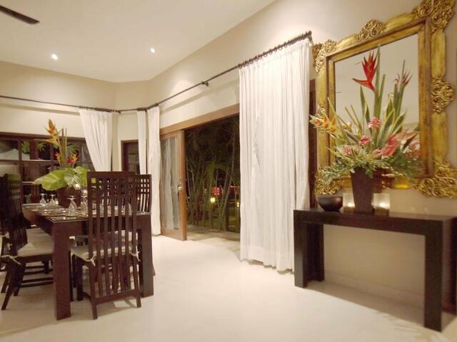 фото отеля Villa Taman Indah изображение №17