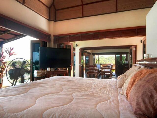 фото отеля One Bedroom Sunrise Sea View Villa изображение №17