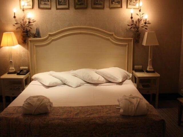 фото отеля Hotel du Romancier изображение №21