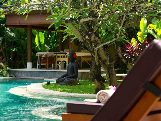 фото отеля Villa Maharaj - an elite haven изображение №9