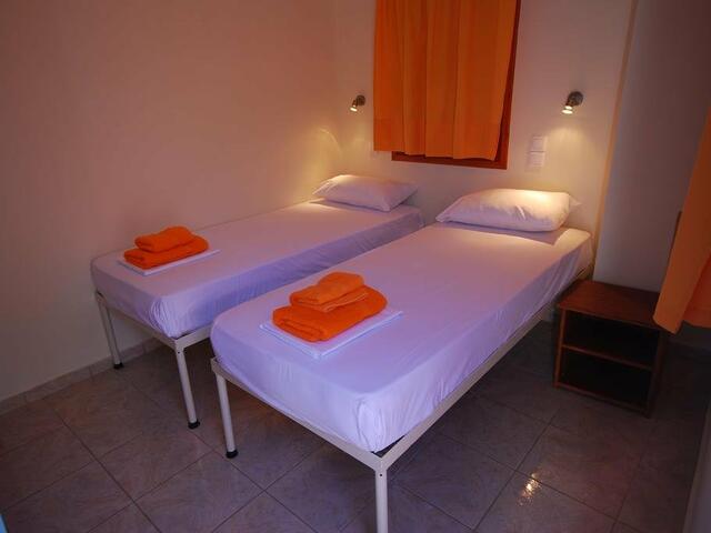 фото отеля Santorini Camping/Rooms изображение №1