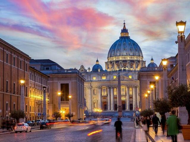 фото New Vatican Location изображение №2