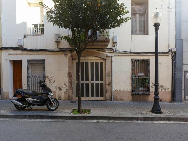 фотографии отеля Apartment Bed&BCN Sant Andreu II изображение №7