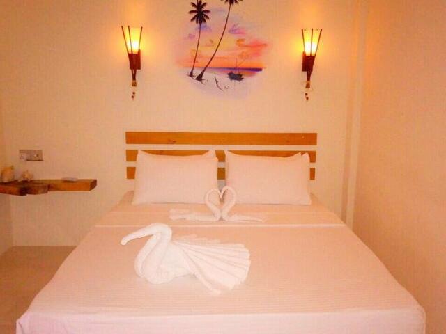 фото отеля Sundive Lodge Maldives изображение №25