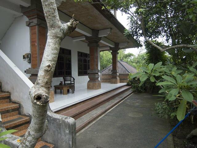 фото отеля Tidak Apa-Apa House изображение №5
