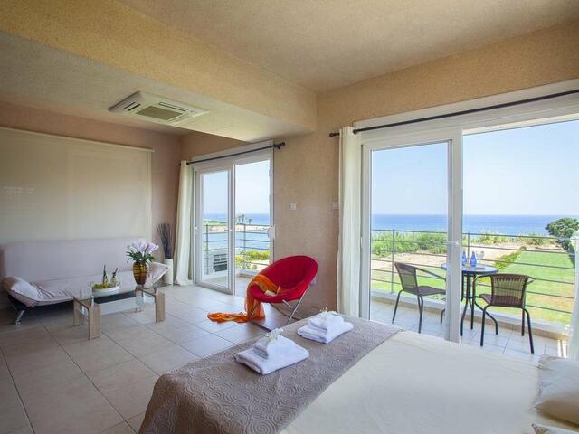 фото отеля Beachfront villa Del Mare изображение №17