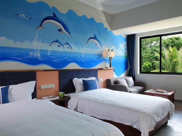 фото отеля Forest Inn Ri Yue Bay Surf Branch изображение №1