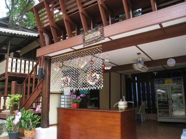 фотографии отеля Banthaisangthain Resort изображение №15