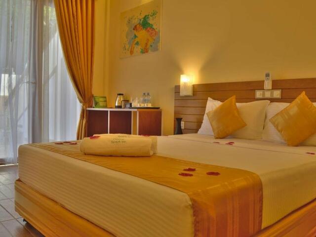 фото отеля Ocean Beach Inn - Maldives изображение №13