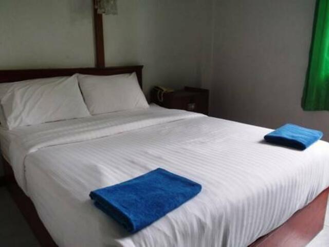 фото отеля Dumrong Town Hotel изображение №13