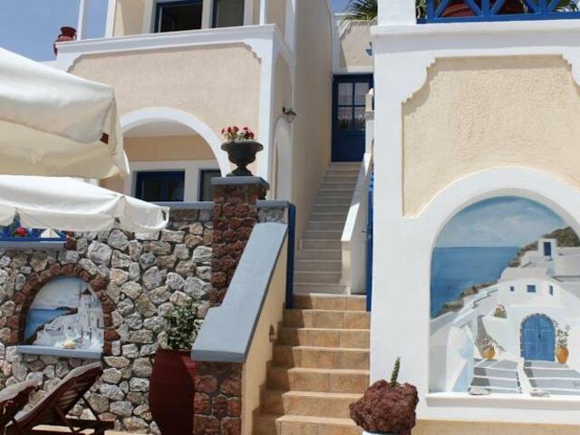 фото отеля Hotel Thira изображение №1