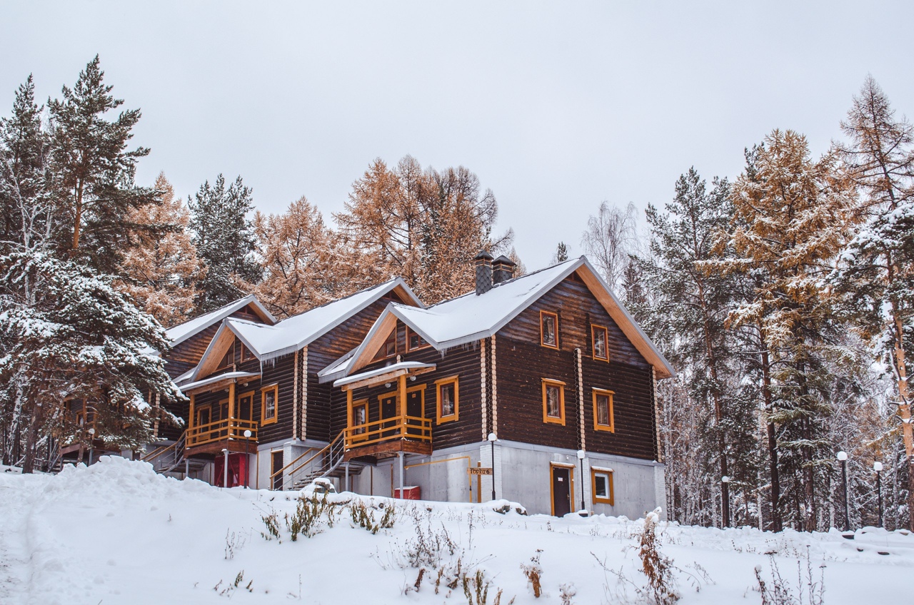 Отель Актив-отель Горки ( Active-hotel Gorki) 3* (Абзаково) — бронирование  номеров 2024, цены на туры с перелетом и без, фото гостиницы и отзывы  туристов