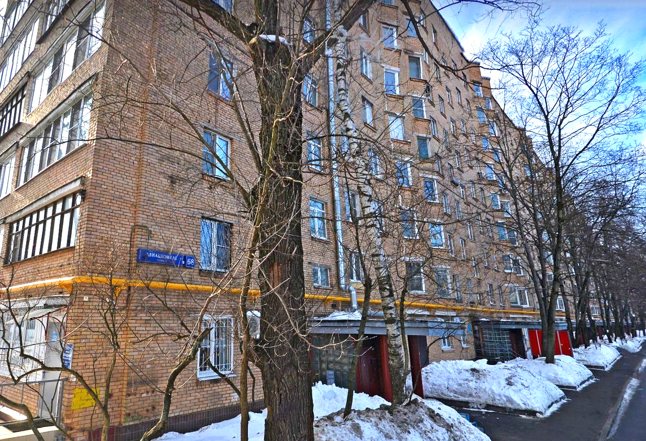 Купить 2-комнатную квартиру на последнем этаже на улице Берзарина в Москве, прод