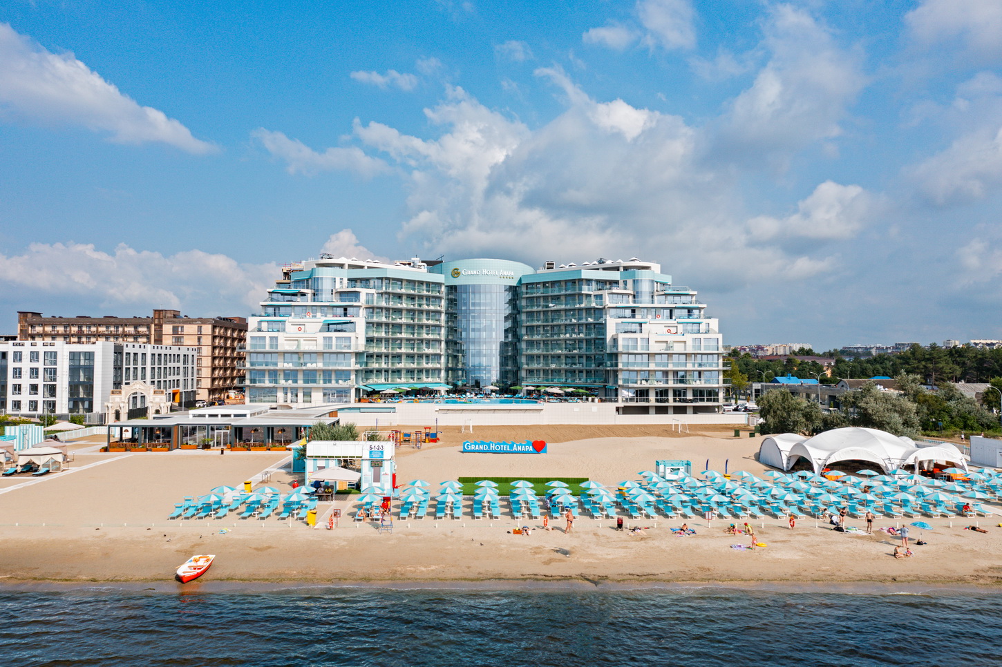 Отель Гранд Отель Анапа (Grand Hotel Anapa) 5* (Анапа: Пионерский проспект)  — бронирование номеров 2024, цены на туры с перелетом и без, фото гостиницы  и отзывы туристов