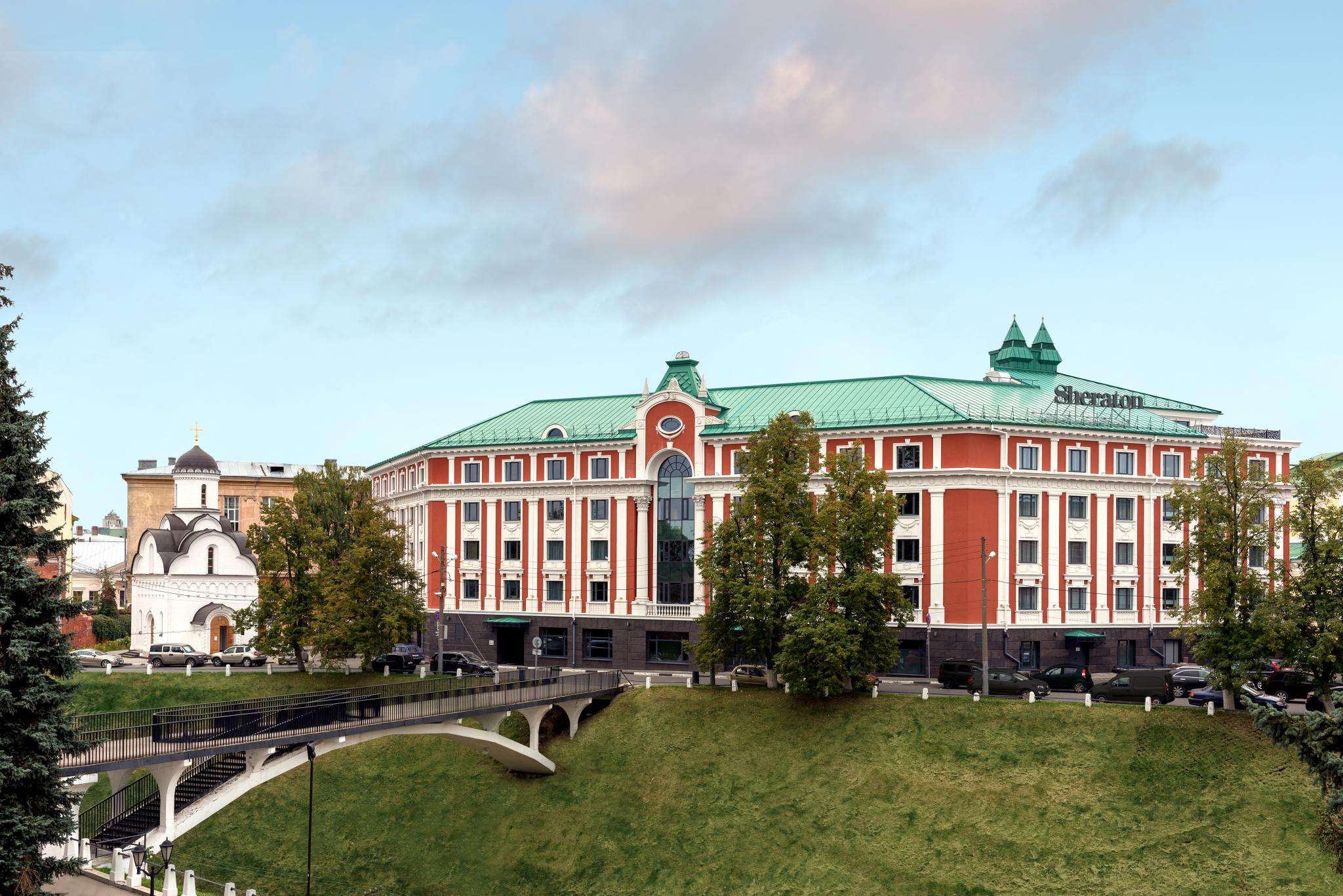 Отель Sheraton Nizhny Novgorod Kremlin (Шератон Нижний Новгород Кремль) 5* (Нижний  Новгород) — бронирование номеров 2024, цены на туры с перелетом и без, фото  гостиницы и отзывы туристов