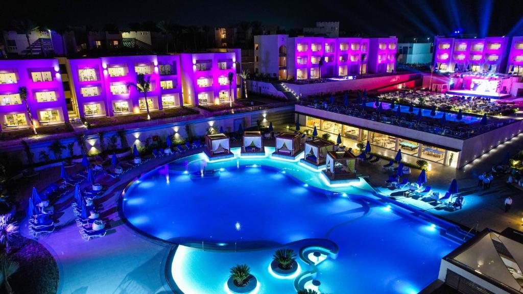 Cleopatra Luxury Resort - Adults Only